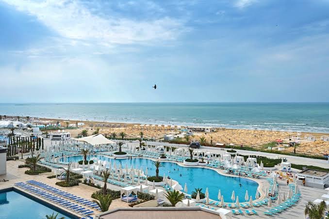 Discover Azerbaijan